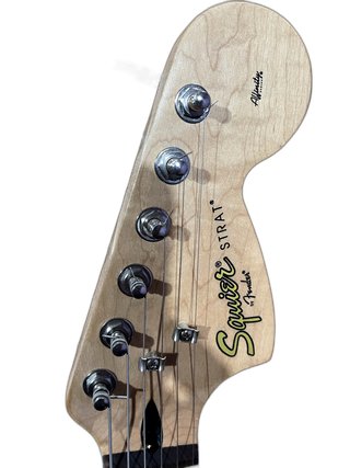 Guitarra eléctrica Squier  Stratocaster Sunburst