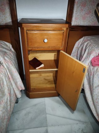 2 Mesitas de Noche Madera Pino