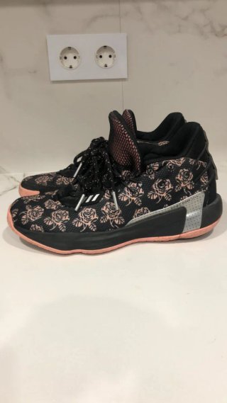 Zapatillas Baloncesto Adidas Dame 7 Talla 42.5