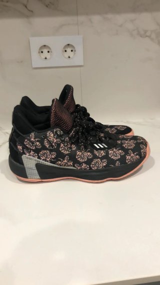 Zapatillas Baloncesto Adidas Dame 7 Talla 42.5