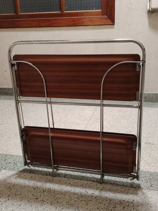 Camarera-mesa auxiliar vintage. 1960