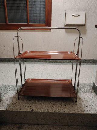 Camarera-mesa auxiliar vintage. 1960