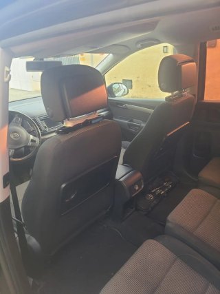 Volkswagen Sharan 2012