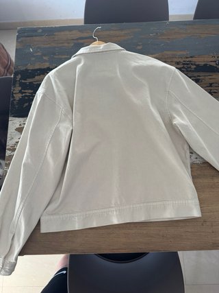 Chaqueta Zara Beige