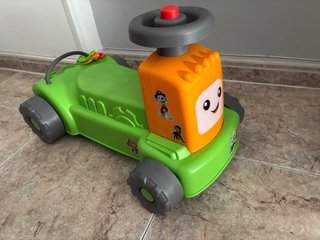 Tractor correpasillos Fisher Price