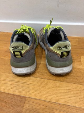 Zapatillas Munich Beige y Marrón