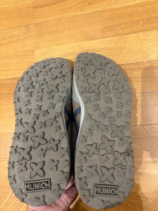 Zapatillas Munich Beige y Marrón