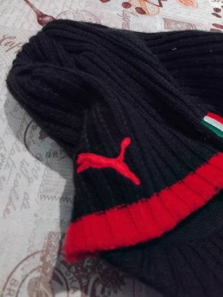Gorro Ferrari Negro y Rojo