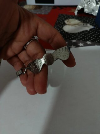Pulsera de bisutería plateada