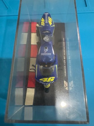 Ducati 999 Testastretta 2003 Modellino