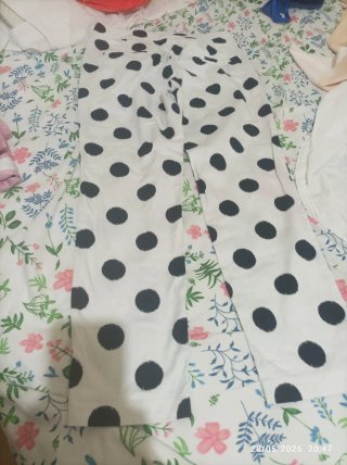 Lote de pantalones y chores , mini. Falda, ctc