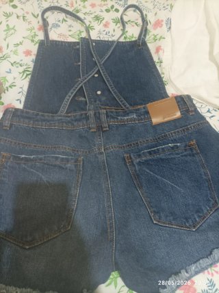 Lote de pantalones y chores , mini. Falda, ctc