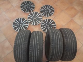 Neumático 205/65 R15 V Peugeot Partner y tapacubos