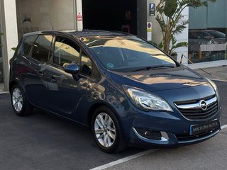 Opel Meriva (etiqueta verde “c”)