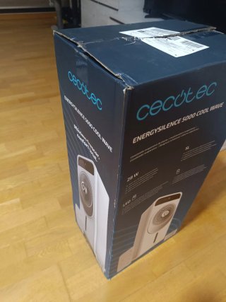 Ventilador/Climatizador CECOTEC. (5 litros)