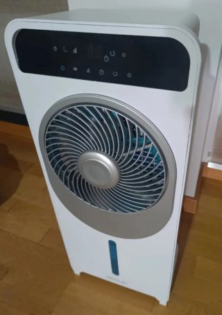 Ventilador/Climatizador CECOTEC. (5 litros)