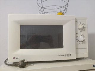 Microondas LG IntellWAVE Blanco