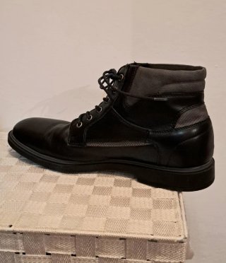 Stivaletti uomo neri