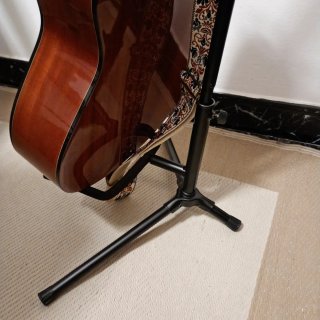 Soporte Guitarra Adam Hall Nuevo