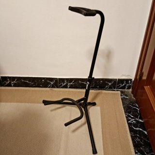 Soporte Guitarra Adam Hall Nuevo