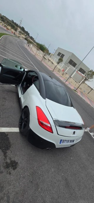 Peugeot RCZ 2013