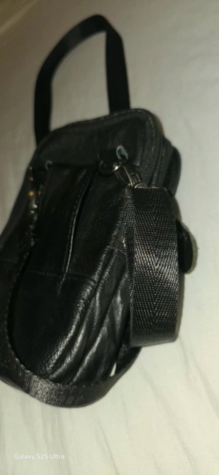 Borsellino nero in pelle