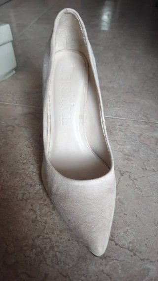 Zapatos de tacón Tino Gonzalez crema