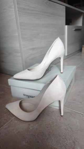 Zapatos de tacón Tino Gonzalez crema