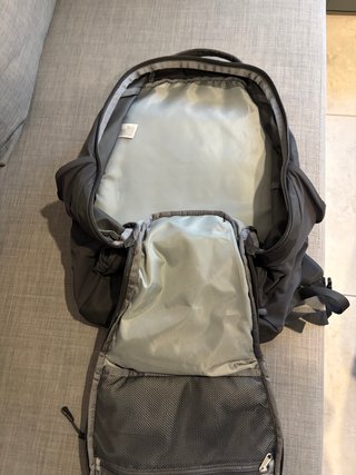 Mochila The North Face Router 40L Negra