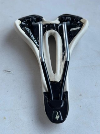 Sedile Specialized Toupe + carbonio vuoto cr-mo