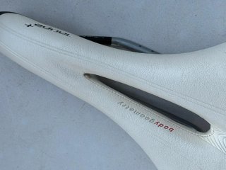 Sedile Specialized Toupe + carbonio vuoto cr-mo