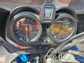Suzuki GSF 650S Bandit azul