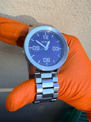 Reloj Nixon Corporal SS Azul y Plateado