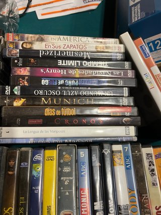 Lote 40 DVD di Film Vari