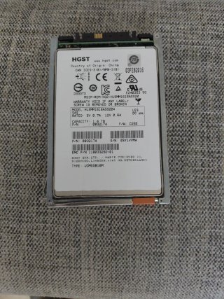 2x HGST Ultrastar 1.6TB SAS HDD