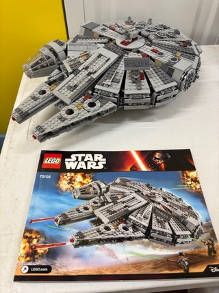 Lego Star Wars Halcón Milenario 75105
