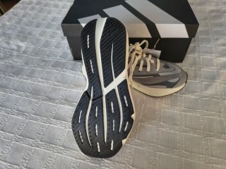 Zapatillas Adidas LightBlaze Grises y Blancas