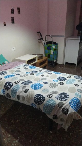 Habitación para hombre solo