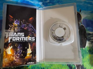 Transformers La Venganza de los Caídos PSP