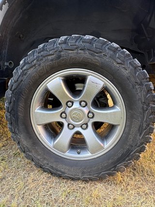 Llantas 17” Toyota Land Cruiser Aluminio
