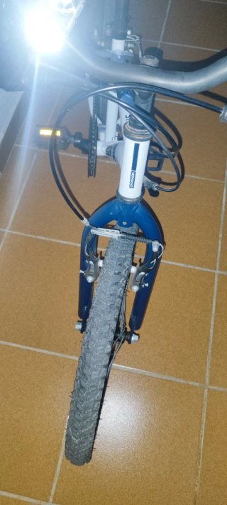 Bicicleta MTB Rockrider 20 Blanca