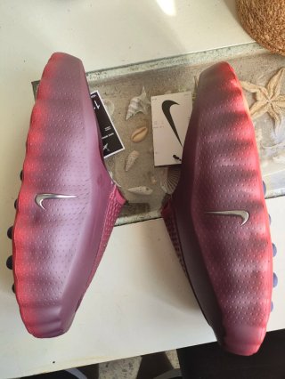 Nike Mind 001