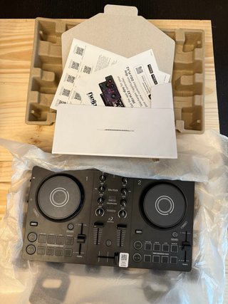 AlphaTheta DDJ-FLX2 DJ Controller