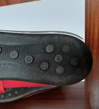 Zapatillas B&W 41 rojas y negras