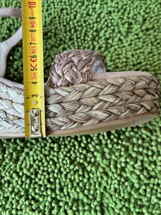 Sandalias cuña Xti beige/rosa talla 40