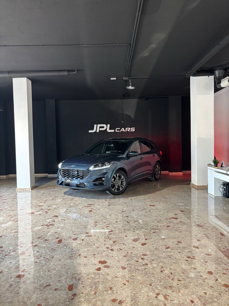 Ford Kuga ST-Line 1.5 EcoBoost 2022, foto 2