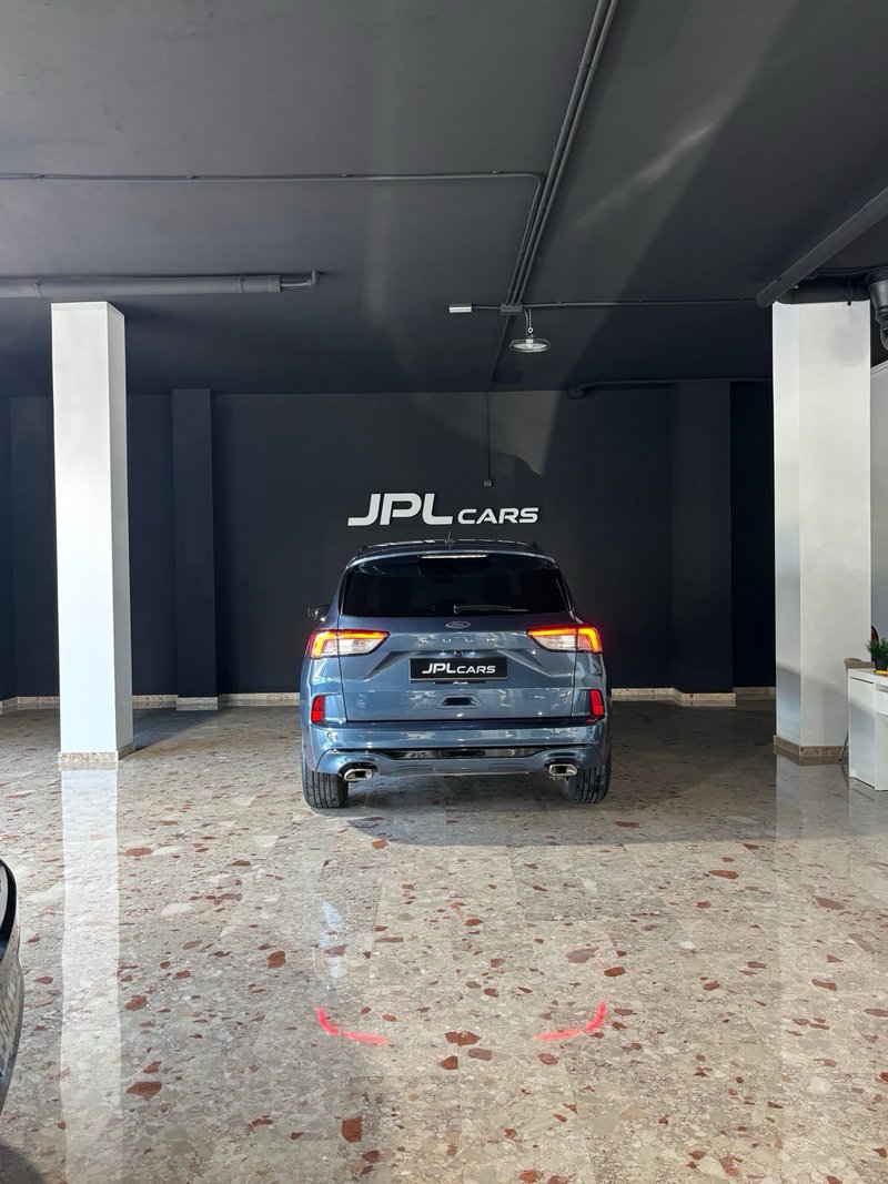 Ford Kuga ST-Line 1.5 EcoBoost 2022, foto 4