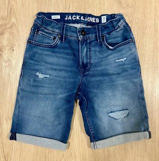 2 Bermudas Jack & Jones Talla 12 Años