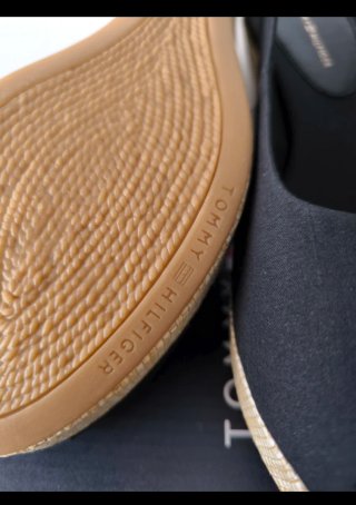 SANDALIAS TOMMY HILFIGER. NUEVAS