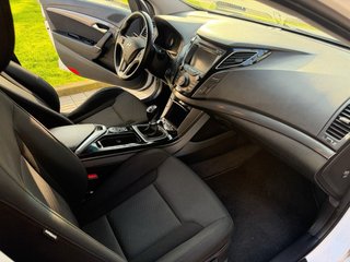 Hyundai i40 1.7 de 135cv manual 6 velocidades